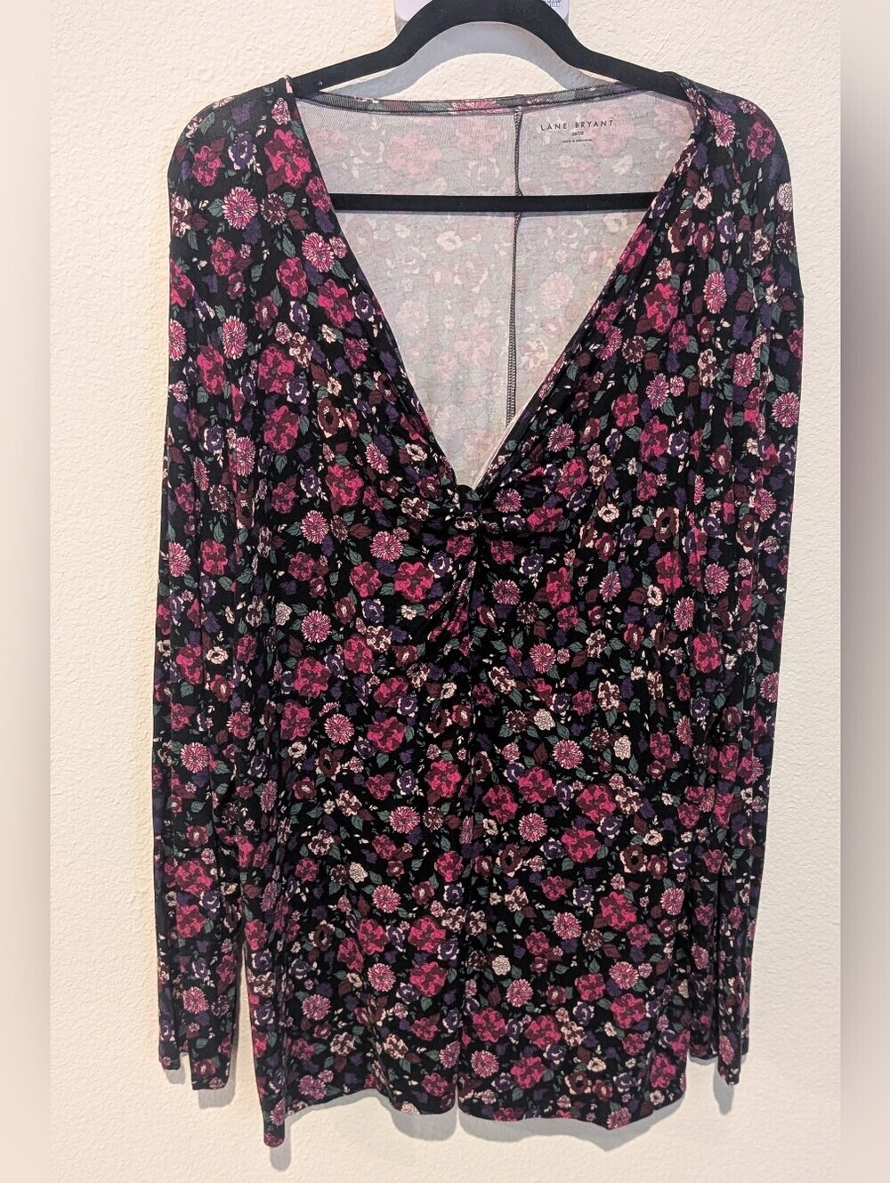 Lane Bryant Black Floral Twist-Front V-Neck Long Sleeve Top